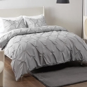 Bedsure Grey Duvet Cover Queen Size – Pinch Pleated Queen Size Duvet Cover with Zipper Closure @ $20.00