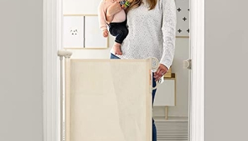 Momcozy Retractable Baby Gate @ $40.99